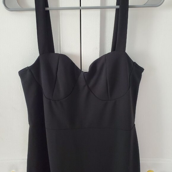 Women's Size 8 Black Body Con Fishtail Maxi Dress By Nasty Gal - Picture 3 of 4